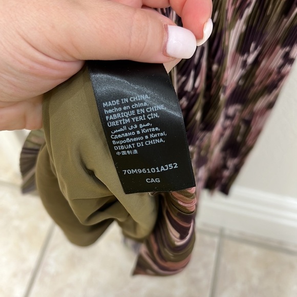 NEW bebe Camo Print Fit and Flare Dress - Picture 12 of 14